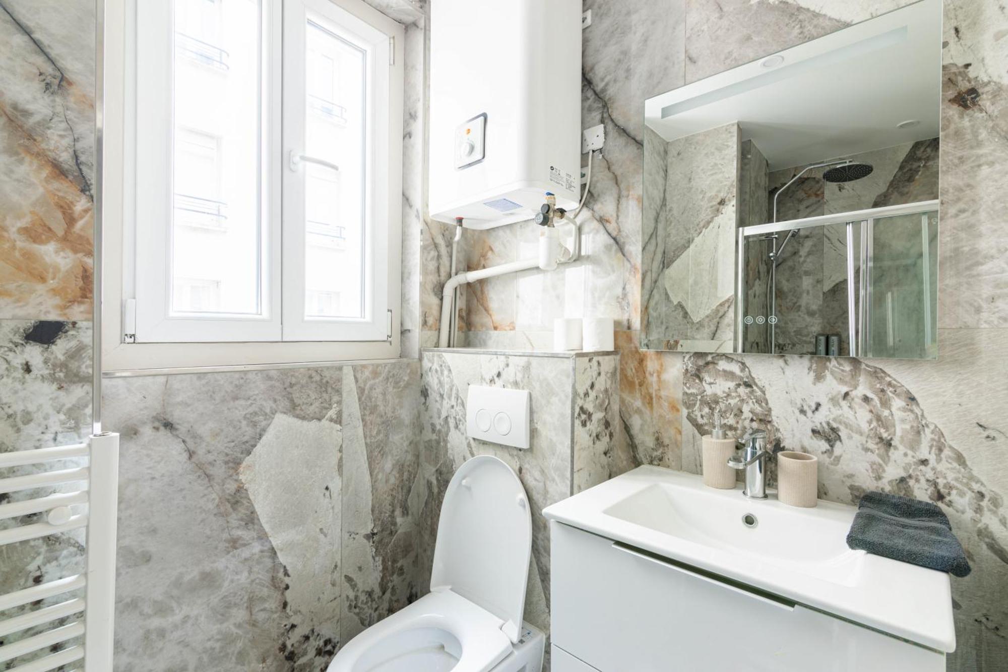 Luxurious 1 Bedroom Quartier De La Bastille Free Netflix パリ エクステリア 写真
